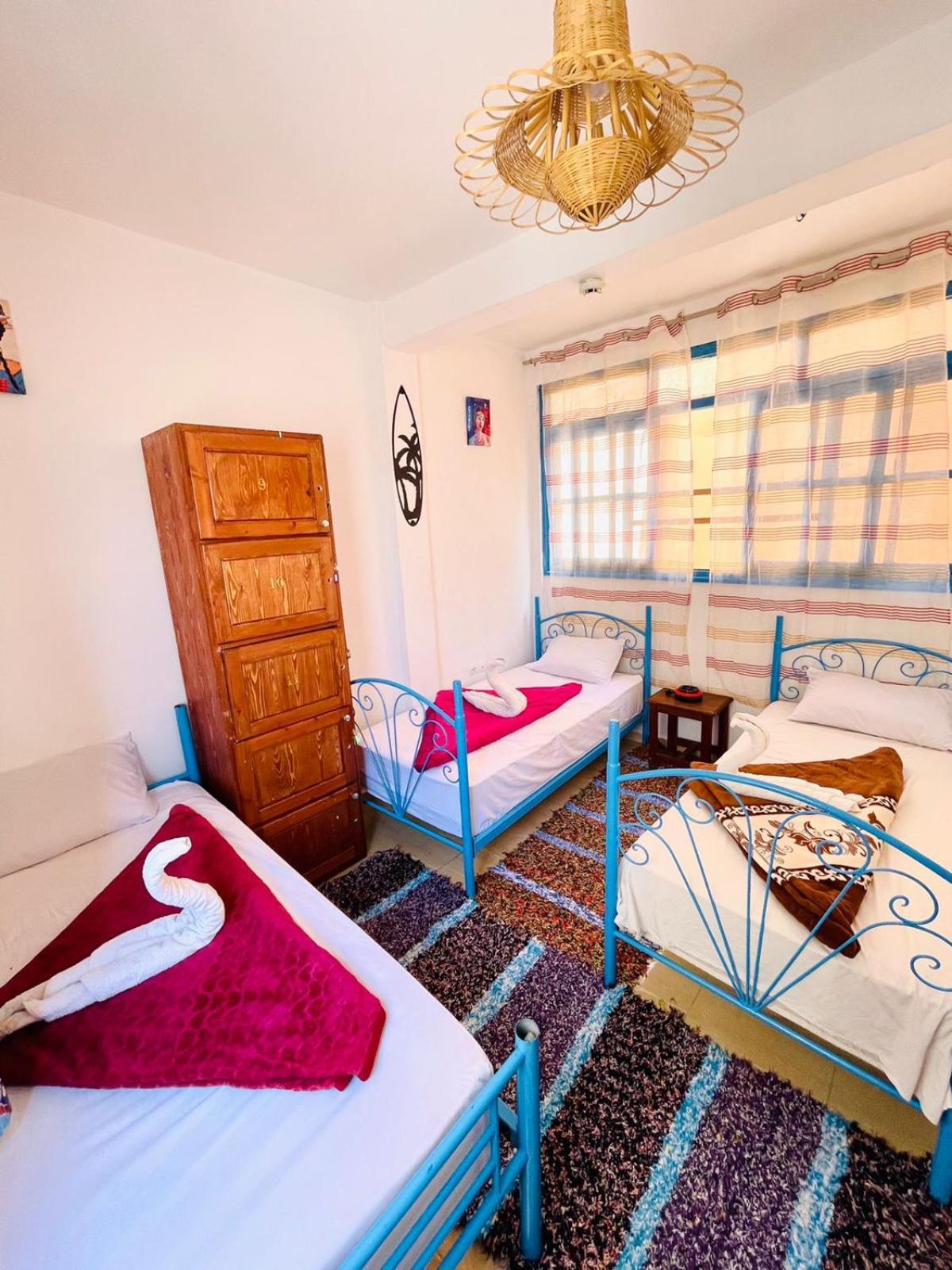 Sunrise Hostel Taghazout Esterno foto